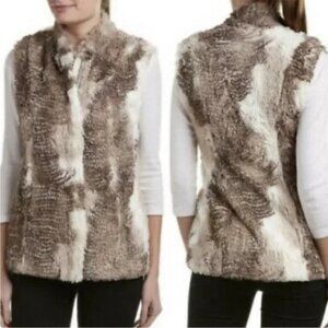 Cabi Aspen Faux Fur Vest Cabincore Size M